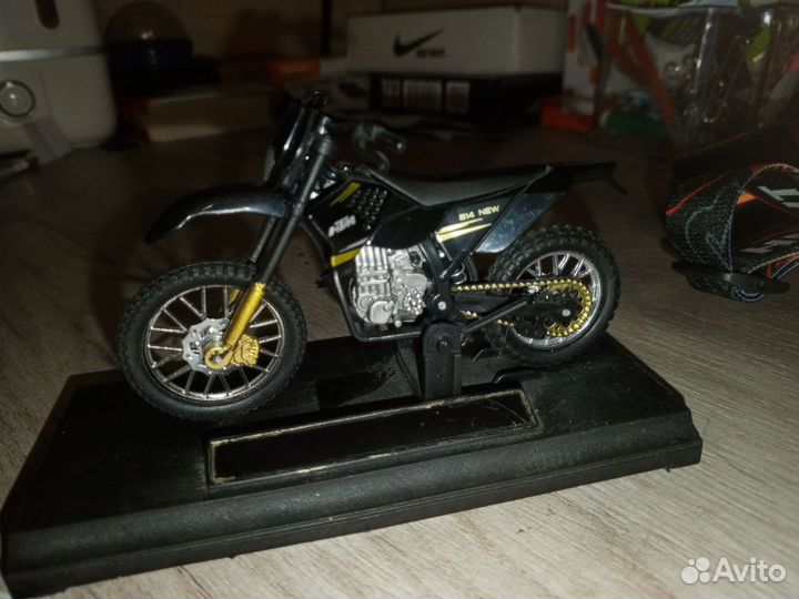 Модель мотоцикла ктм