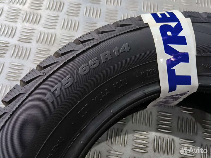 Viatti Brina Nordico V-522 175/65 R14 82T