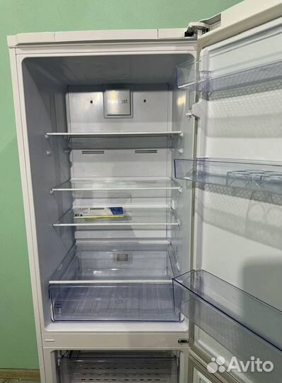 Холодильник Beko NeoFrost