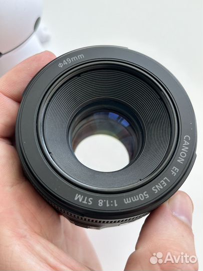Объектив Canon EF 50mm f/1.8 STM