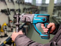 Аккумуляторный перфоратор Makita DHR202RF