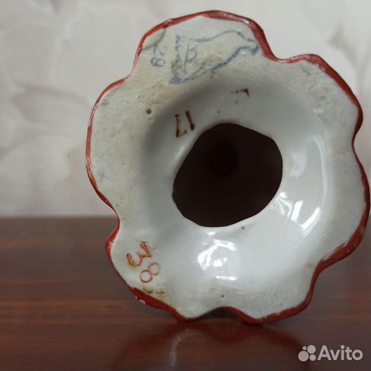 Статуэтка Девушка со снопом