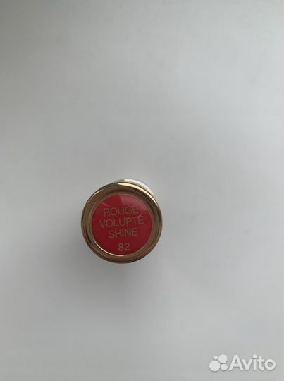 Помада Yves Saint Laurent