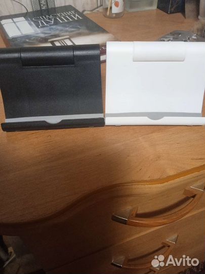 Подставка для телефона и планшета