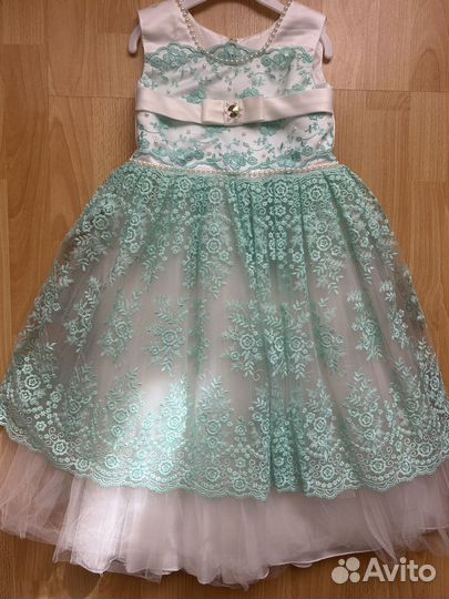 Платье праздничное для девочки