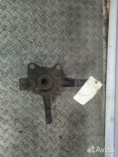 Кулак поворотный передний правый Renault Kangoo 2