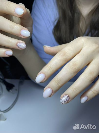 Маникюр на дому