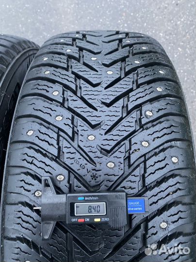 Nokian Tyres Hakkapeliitta 8 SUV 235/60 R18 107T