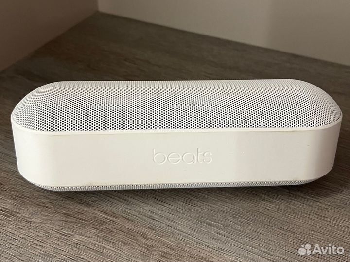 Колонка Beats Pill+