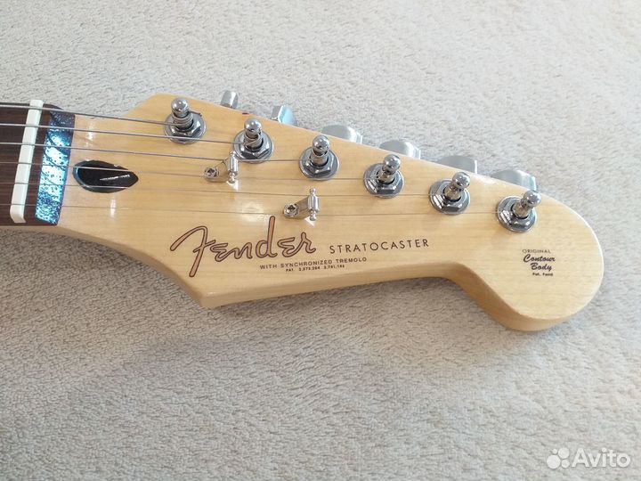 Электрогитара 