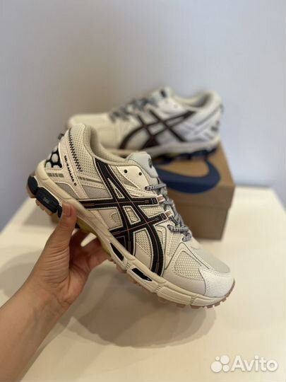 Кроссовки мужские новые Asics 42 43 размеры