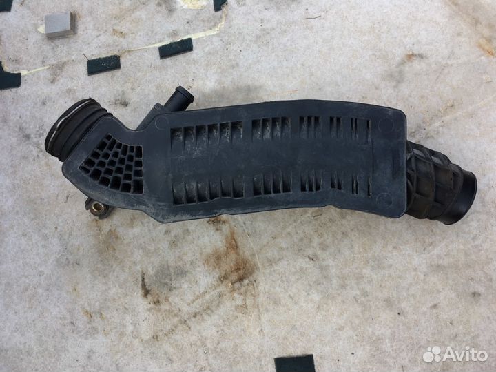 Mercedes Benz W203 Патрубок компрессора