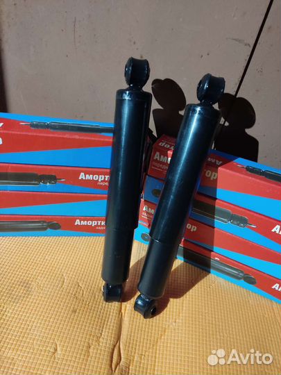 Амортизатор задней подвески Ваз2123 Нива Новый