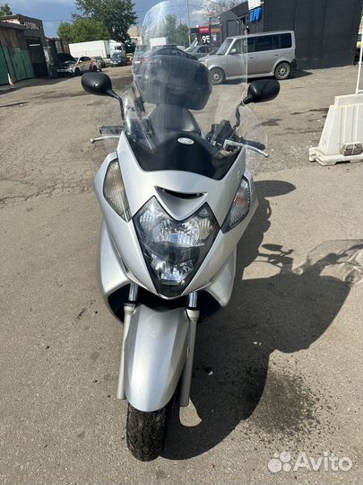 Honda silver wing 600