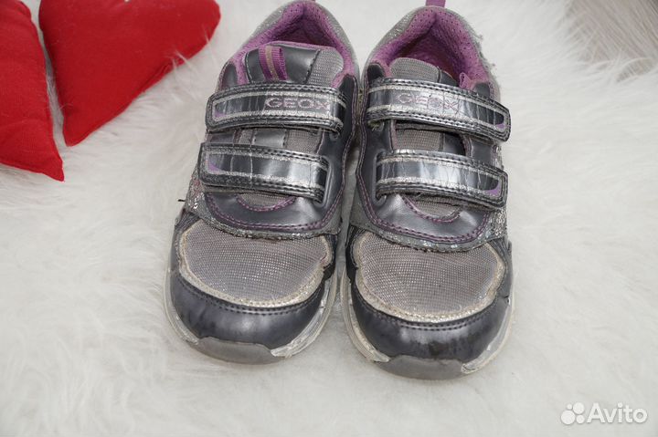 Кроссовки geox 32 размер с пайетками