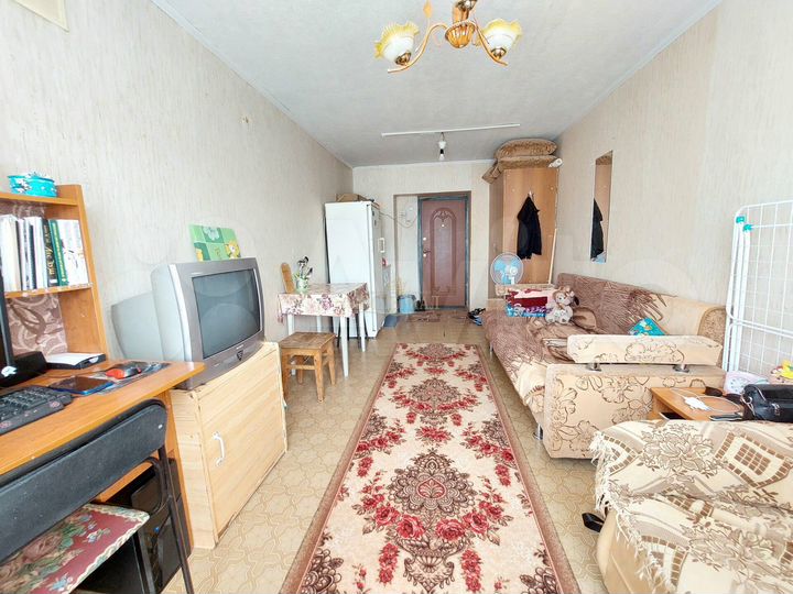 Комната 17 м² в > 9-к., 5/5 эт.