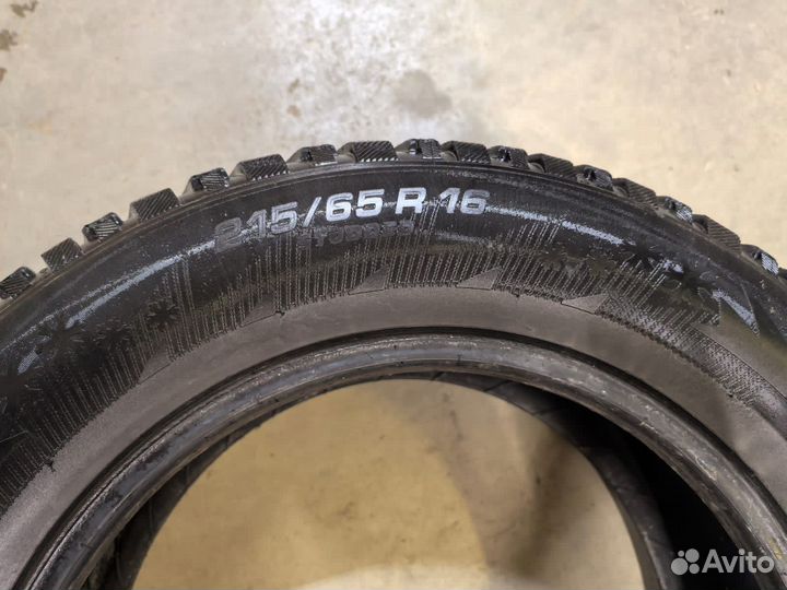 Michelin Agilis X-Ice North 215/65 R16 21H