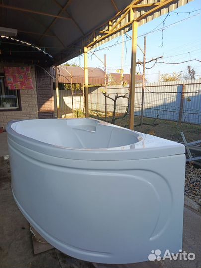 Ванная угловая