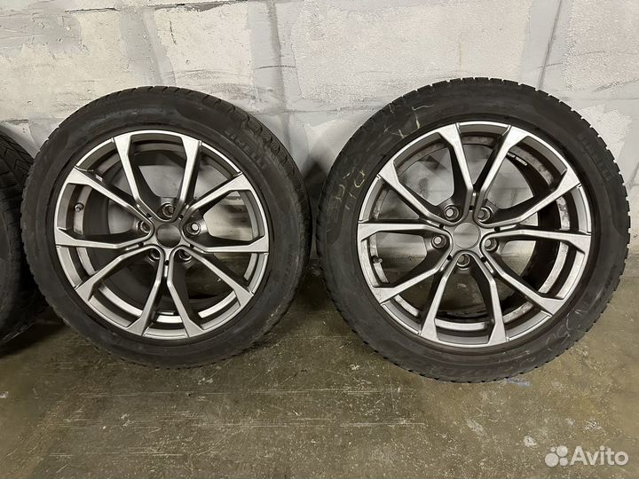 Комплект зимних колес BMW G20 G22 G42 776 стиль