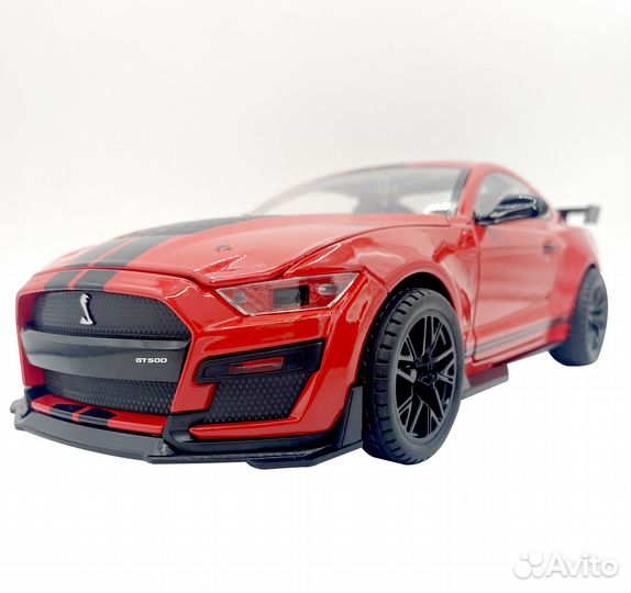 Модель автомобиля Ford Mustang GT