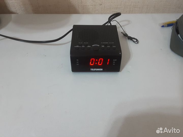 Часы с радио