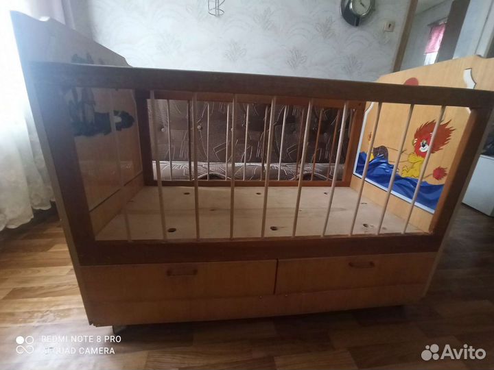 Детская кроватка