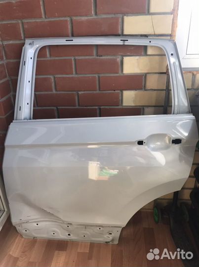 Дверь задняя и накладка Volkswagen Tiguan 2