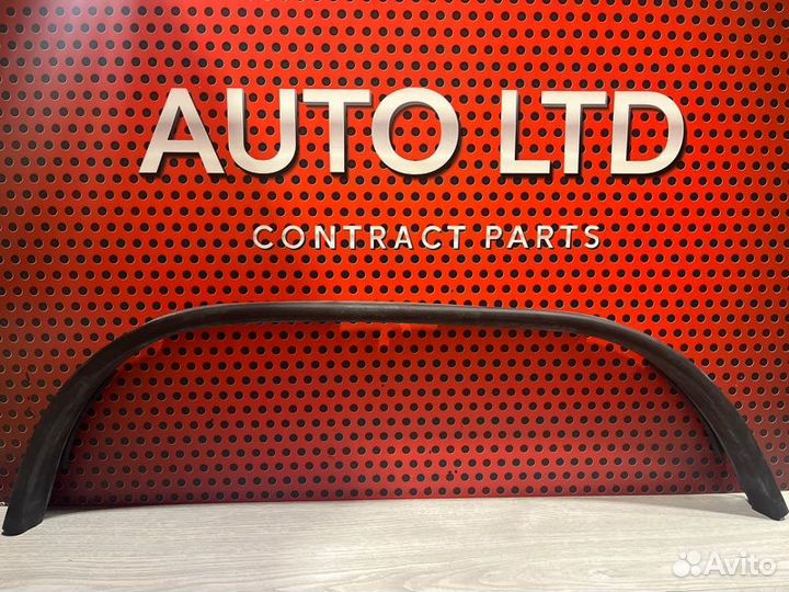 Уплотнитель Bmw 5 G30 2018