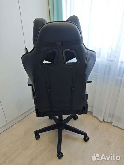 Компьютерное кресло