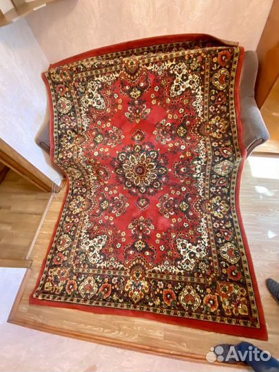 Ковер шерстяной