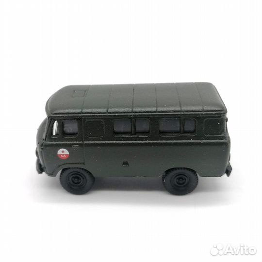 Модель herpa 743792 UAZ 452 CA 1:87