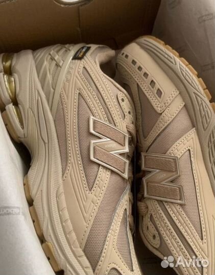 Стильные New Balance 1906R Beige