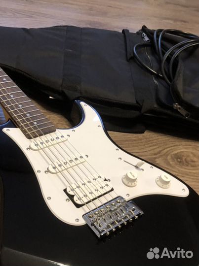 Электрогитара Yamaha Pacifica 012 BL