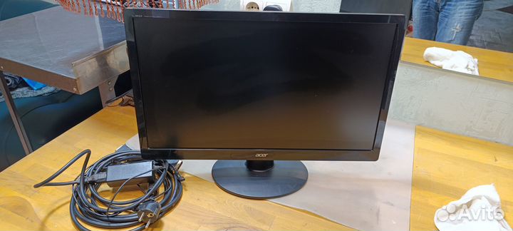 Монитор 22 дюйма Acer