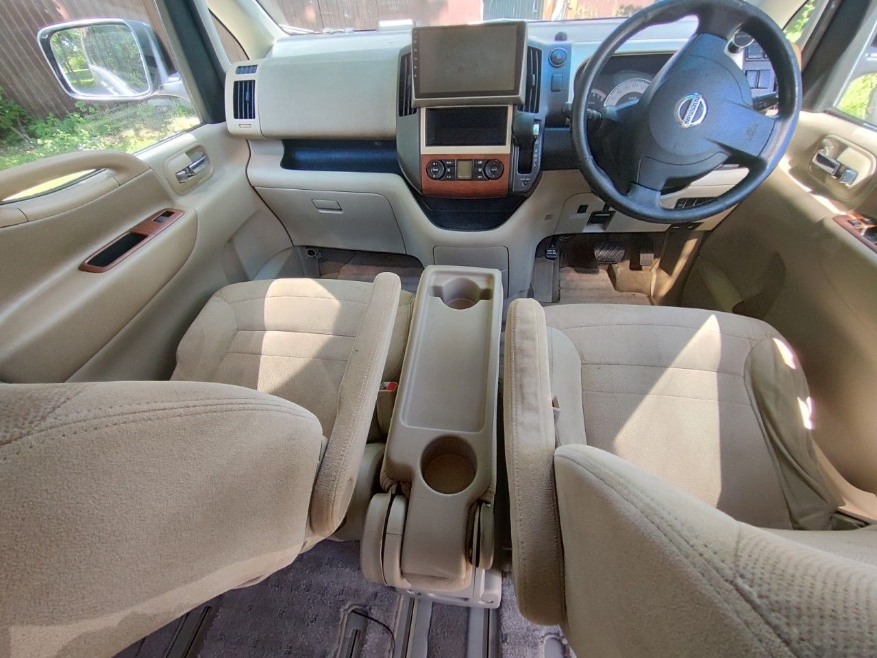 Nissan Serena: фото владельца