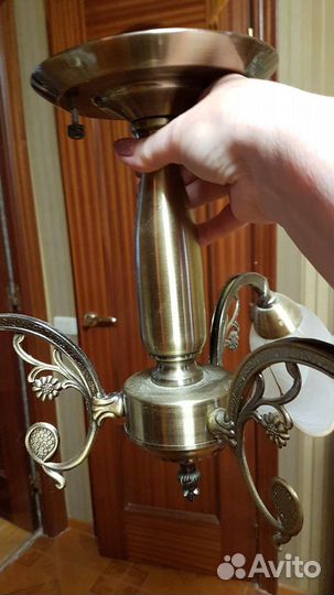 Люстра потолочная трехрожковая