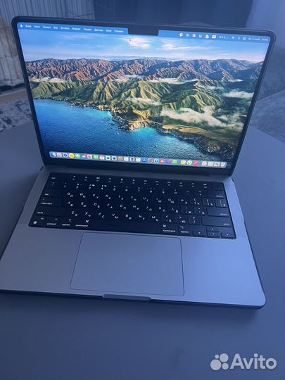 Apple MacBook Pro 14 m1
