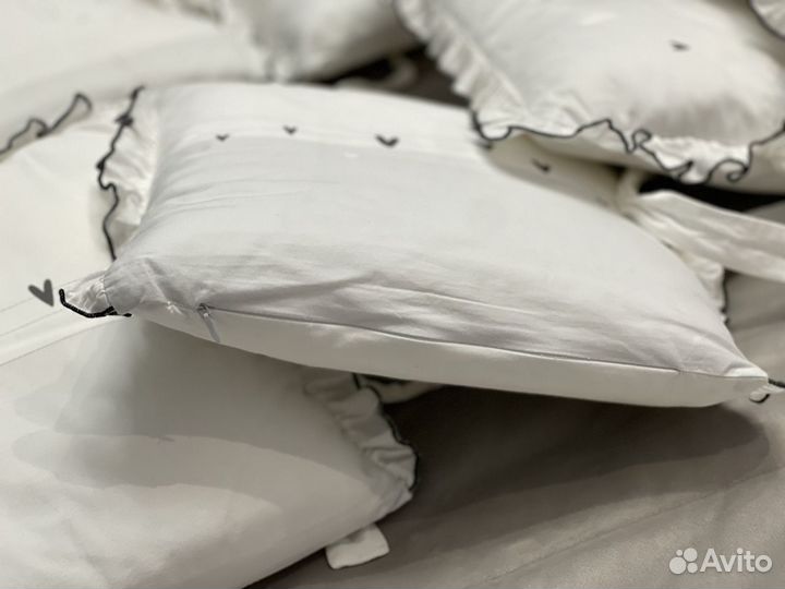 Бортики в детскую кроватку