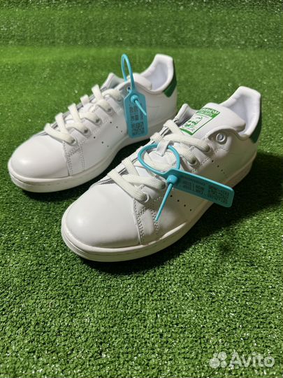 Женские кроссовки Adidas originals StanSmith