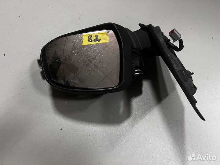 Зеркало правое электрич. с подсветкой focus II