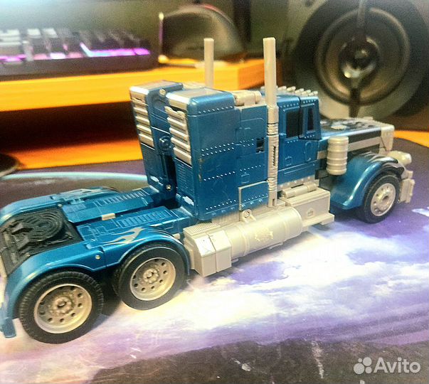 Transformers Movie Optimus Prime Leader 2007 Blue