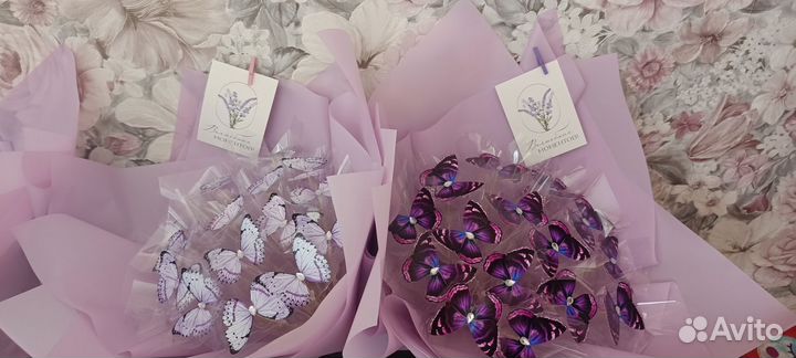 Букеты из бабочек и сердечек