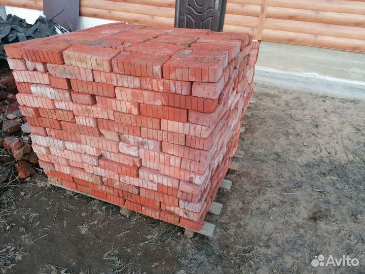 Кирпич красный полнотелый