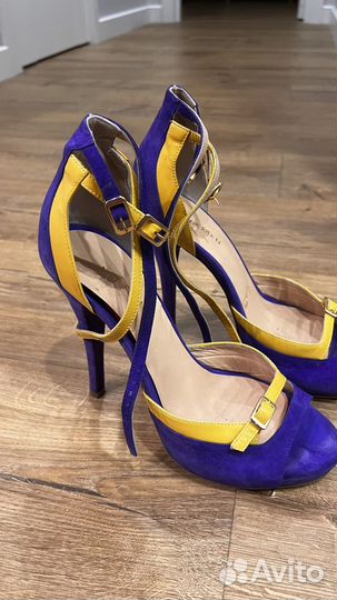 Босоножки Anna Rita