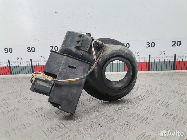 Лючок бензобака для Ford Focus 2 1474907