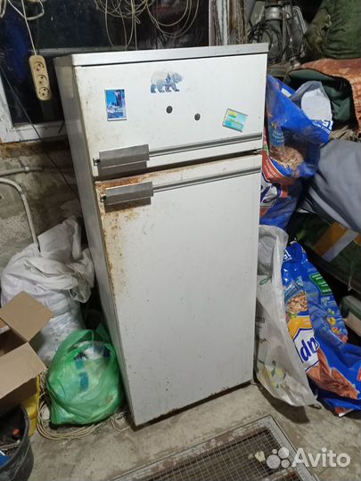 Холодильник бу