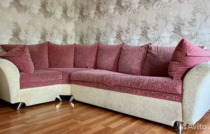 Угловой диван бу