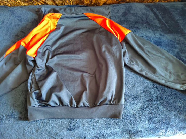 Олимпийка из 90х Монтана Montana