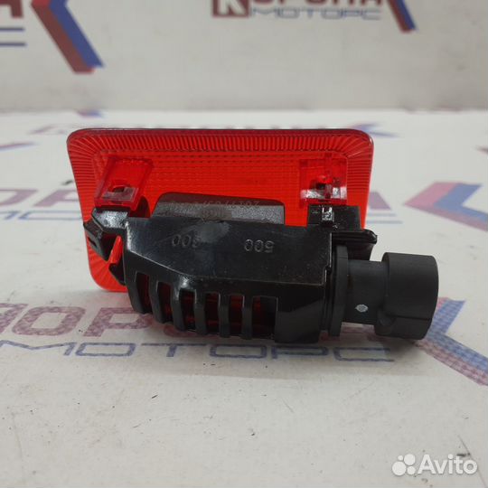 Фонарь двери задней правой