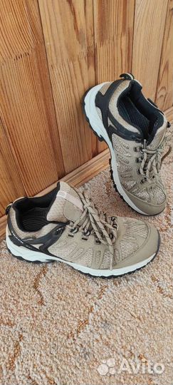 Трекинговые ботинки женские 39